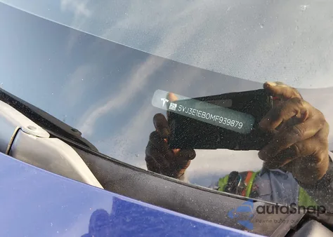 2021 Tesla Model 3 Long Range Dual Motor All-Wheel Drive z USA, uszkodzony, nr VIN 5YJ3E1EB0MF939879